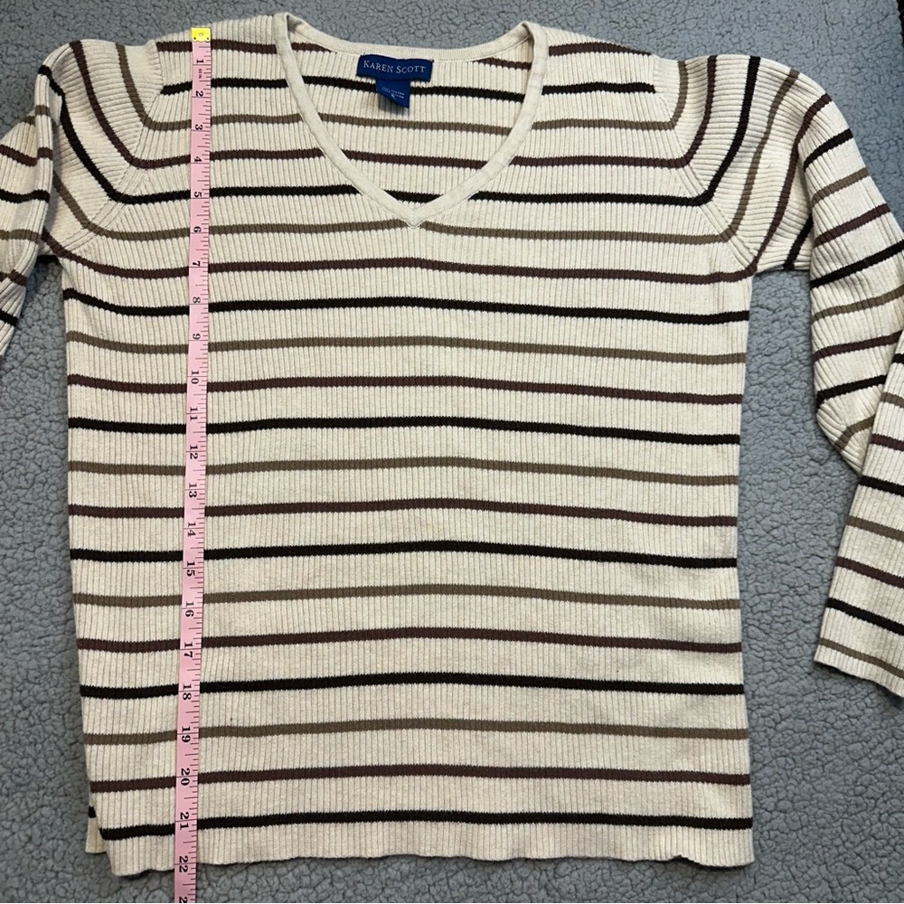 Karen Scott Women’s Striped V Neck Sweater Small Cream Brown Knit Pullover - Picture 5 of 5